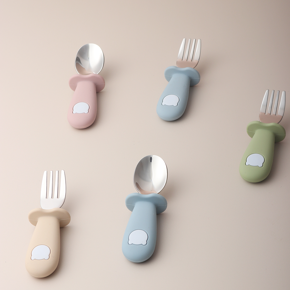 ベビーパンダ型シリコンスプーンとフォーク ステンレス製ベビー - Baby Food Utensil のレビューと価格