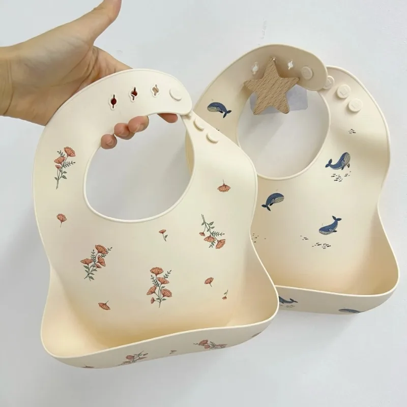 スーツかわいい授乳よだれかけ、フードよだれかけ、クジラ漫画食 - Feeding Baby Food のレビューと価格