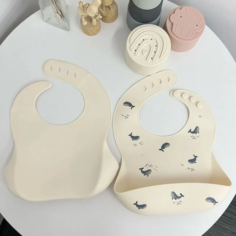 スーツかわいい授乳よだれかけ、フードよだれかけ、クジラ漫画食 - Feeding Baby Food のレビューと価格