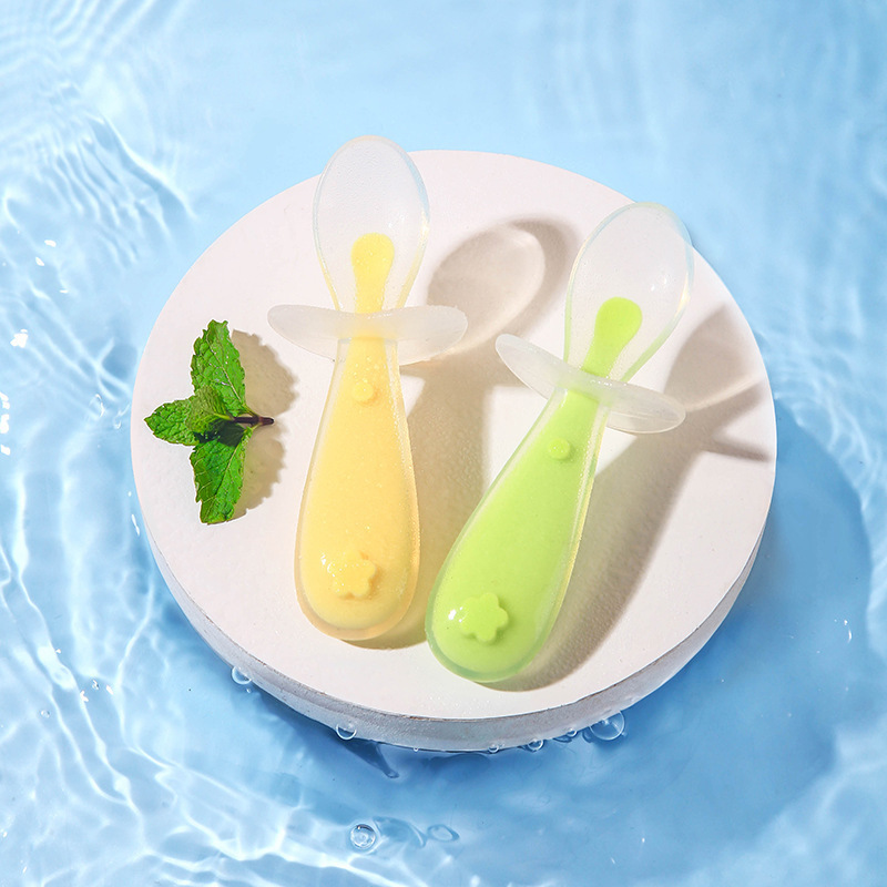 ベビーシリコンスプーン、ベビーライスペーストフィーディング、 - Baby Food Utensil のレビューと価格