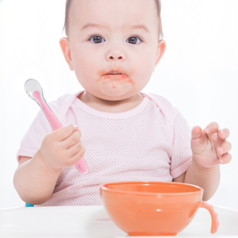 BPA フリーベビーシリコーンスプーン第一段階幼児ソフトスプ - Baby Food Diet のレビューと価格